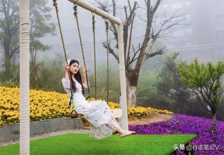 藏于云浮的頂級度假酒店千畝茶園賞花海泡湯泉網(wǎng)友贊不絕口