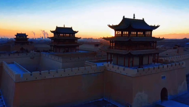 甘玩甘樂甘吃甘喝兩天一夜帶你玩轉(zhuǎn)嘉峪關(guān)