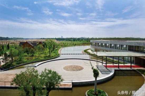 自然中的建筑建筑中的自然——河北茗湯溫泉度假村