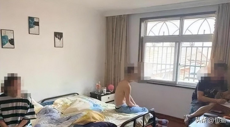 25歲最小女嫖客鴨店窩點(diǎn)被搗毀男按摩技師26