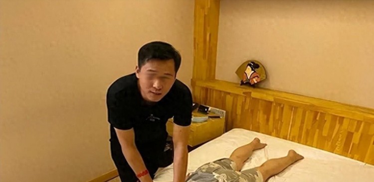 女富豪的秘密樂園：江蘇一家按摩店曝光！
