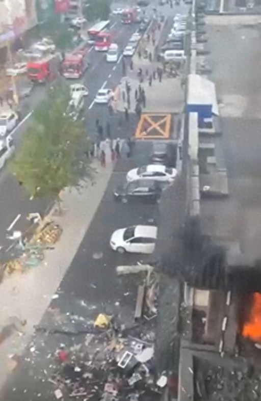 沈陽一推拿理療店發(fā)生爆燃致1人受傷多部門趕至現(xiàn)場處置