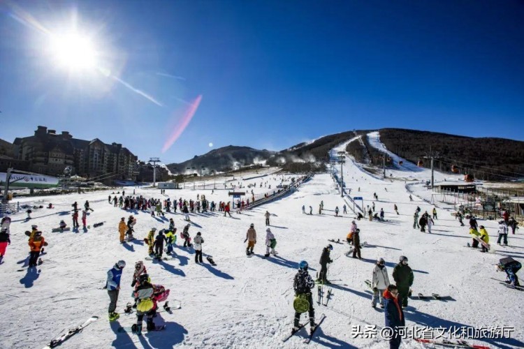 雪上馳騁打卡夢幻冰城堡！在這個度假小鎮(zhèn)進入童話世界~