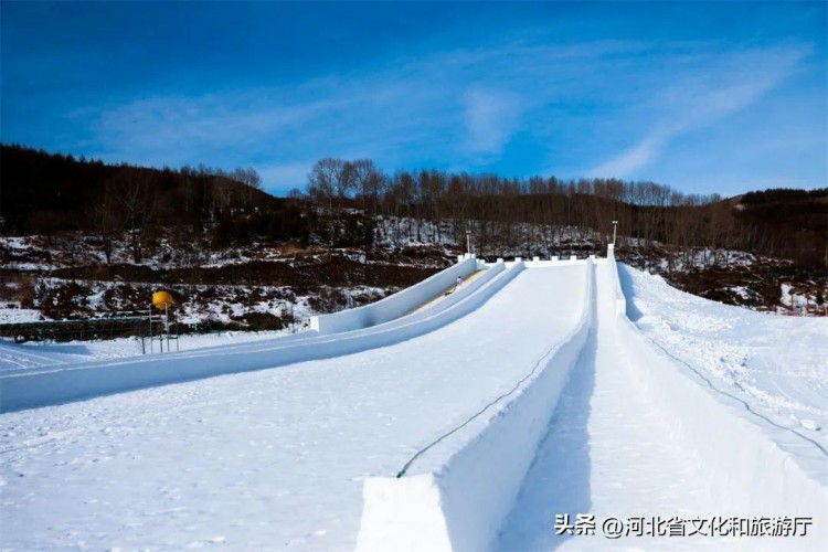 雪上馳騁打卡夢幻冰城堡！在這個度假小鎮(zhèn)進入童話世界~