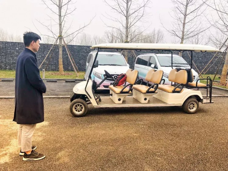 距鄭1h藏了座光影奇幻溫泉酒店！人均2000竟然還不接待孩子