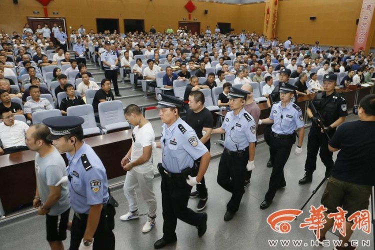 臨潼一水療中心成賣淫據(jù)點黑老大獲刑18年
