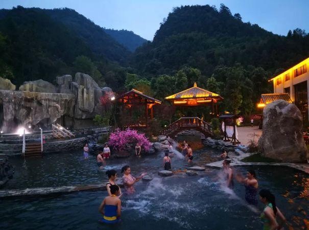 冬日養(yǎng)生季——江西10大最火溫泉絕對不可錯(cuò)過