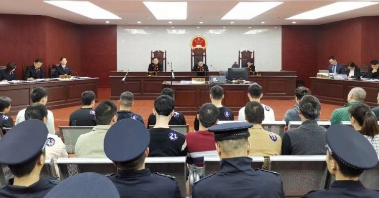 掃黑除惡檢察機關提起公訴安徽蚌埠禹會區(qū)一起26人涉惡案開庭審理