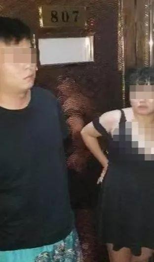 合肥警方深夜出擊卡片招嫖！多人當(dāng)場被拘