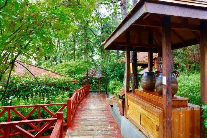 周邊游推薦丨銅仁六龍山下的度假圣地——九龍洞溫泉度假莊園
