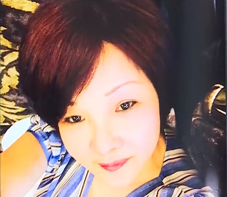 湖南60歲富婆沉迷賭博輸光千萬家產(chǎn)蝸居出租屋后悔不當(dāng)初