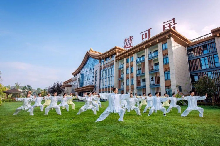 入榜安徽30強！來天悅灣開啟一場休閑康養(yǎng)之旅！