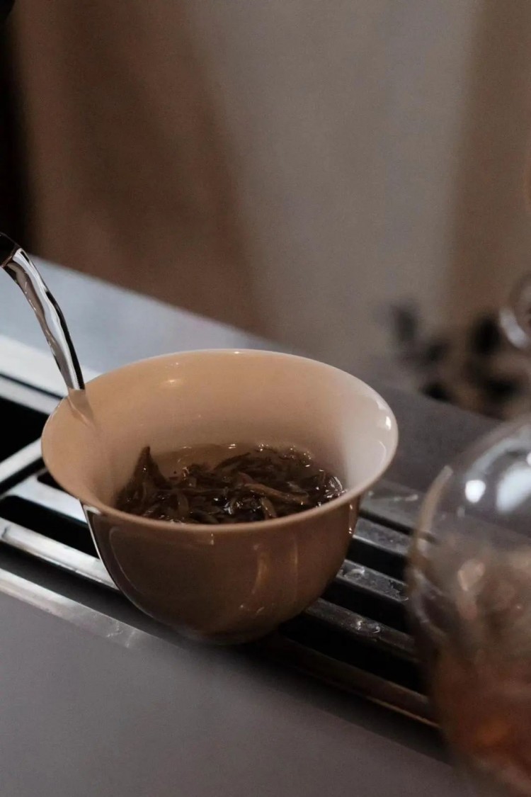 在茶文案里做個(gè)心靈spa會(huì)讓你買買買嗎