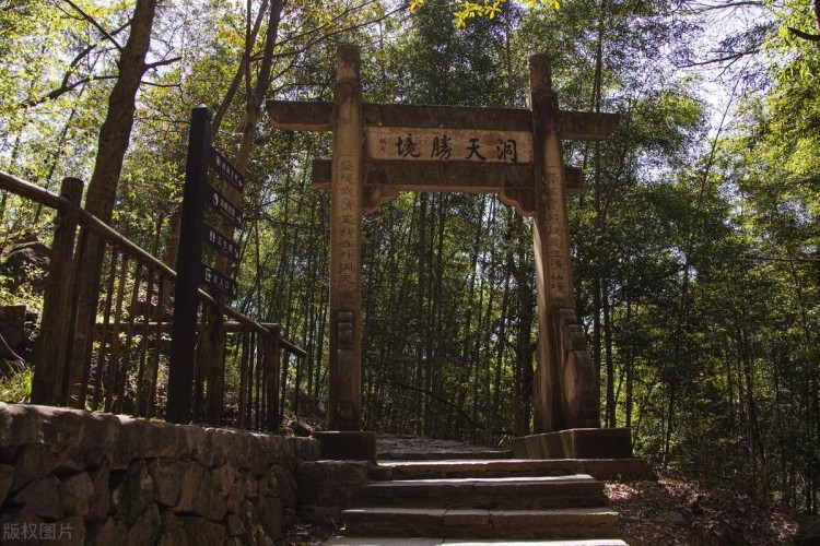 安徽冷門景點(diǎn)列表之一當(dāng)?shù)厝硕疾灰欢ㄖ?></p><ol start=