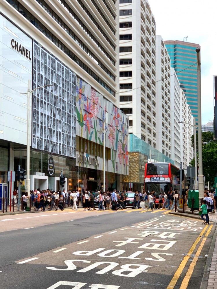 跟隨337萬人來到香港，我有后遺癥